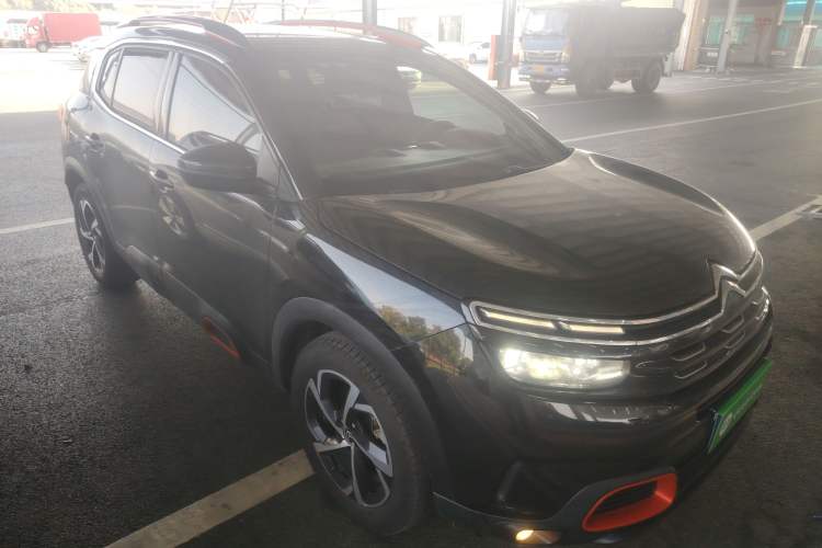 Used Citroen C5 AIRCROSS 2019 380THP Luxury Model China V Standard Front Right 45 Deg