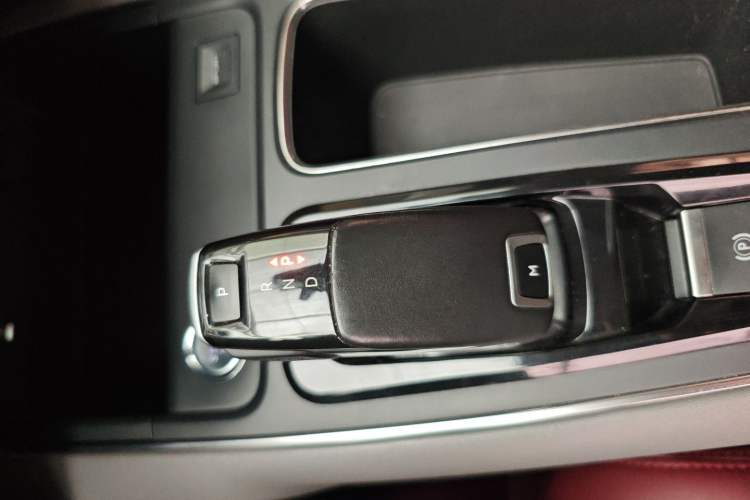 Used Citroen C5 AIRCROSS 2019 350THP Enjoyment Model China V Standard Gear Lever