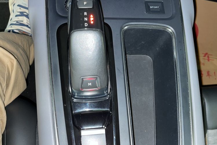Used Citroen C5 AIRCROSS 2019 350THP Enjoyment Model China V Standard Gear Lever