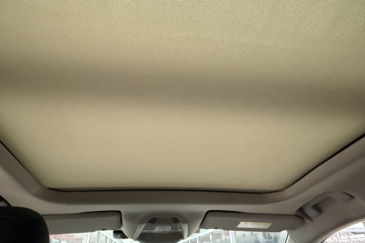 Used Citroen C5 AIRCROSS 2019 360THP Enjoyment Model China VI Standard Interior 5