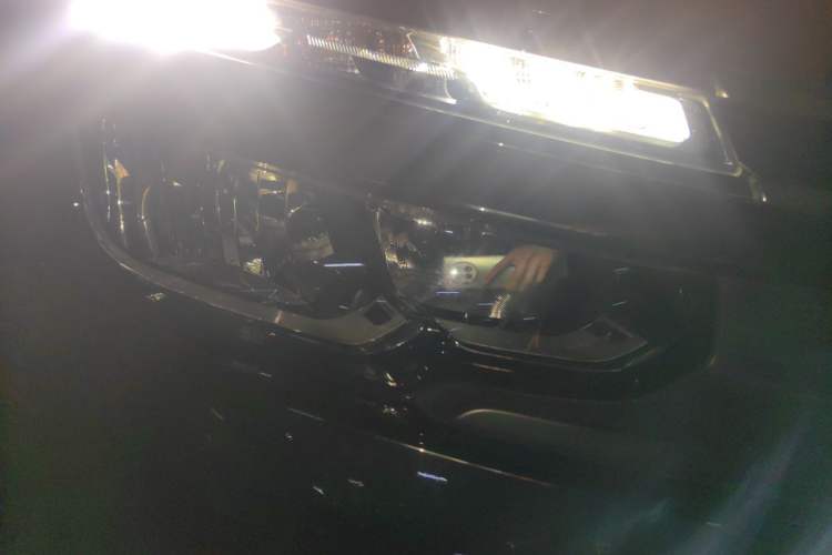 Used Citroen C5 AIRCROSS 2019 350THP Enjoyment Model China V Standard Right Front Headlight