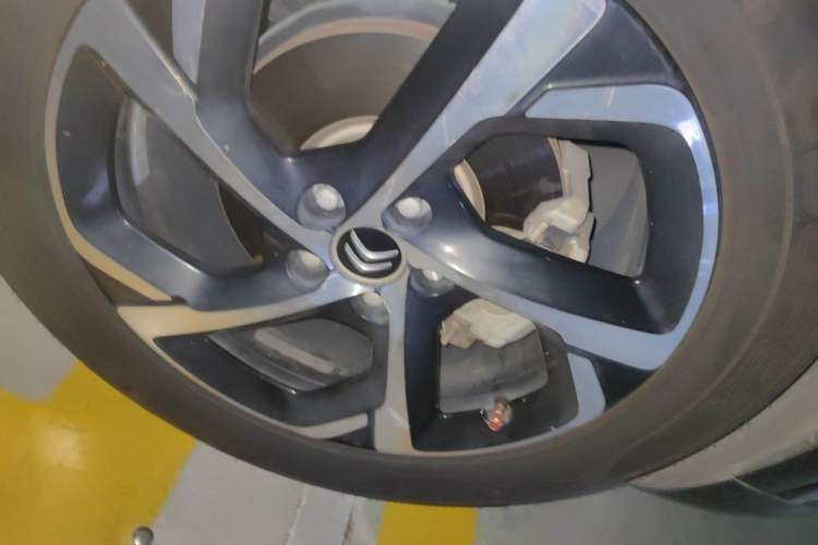 Used Citroen C5 AIRCROSS 2019 350THP Enjoyment Model China V Standard Right Front Wheel Hub