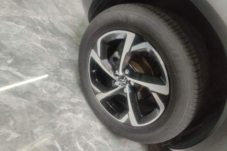 Used Citroen C5 AIRCROSS 2019 400THP Luxury Edition China VI Right Rear Wheel Hub