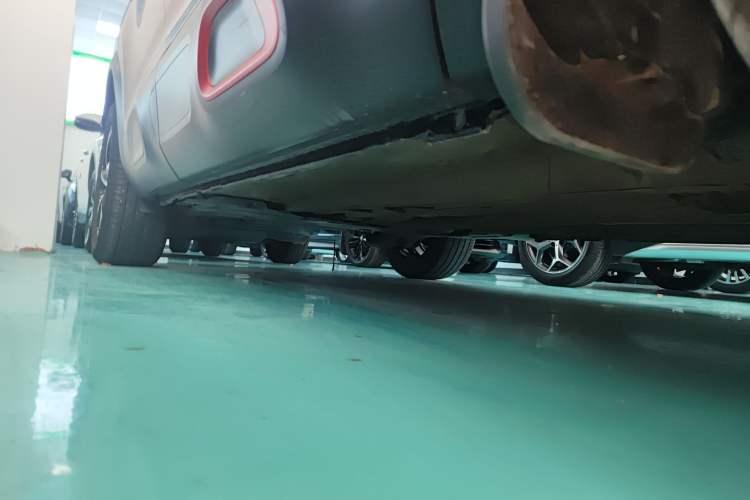 Used Citroen C5 AIRCROSS 2019 350THP Enjoyment Model China V Standard Right Side Sill