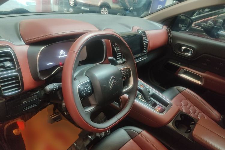 Used Citroen C5 AIRCROSS 2019 400THP Luxury Edition China VI Steering Wheel