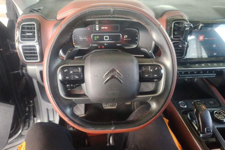 Used Citroen C5 AIRCROSS 2019 380THP Luxury Model China V Standard Steering Wheel