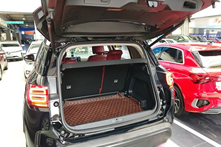 Used Citroen C5 AIRCROSS 2019 350THP Enjoyment Model China V Standard Trunk