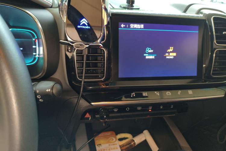 Used Citroen C5 AIRCROSS 2019 350THP Enjoyment Model China V Standard Audio And AC Panel