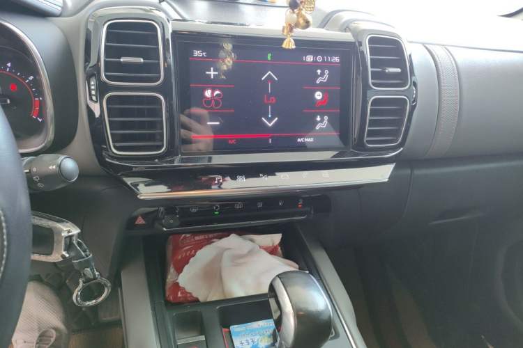 Used Citroen C5 AIRCROSS 2019 350THP Comfort Edition China V standard Audio And AC Panel