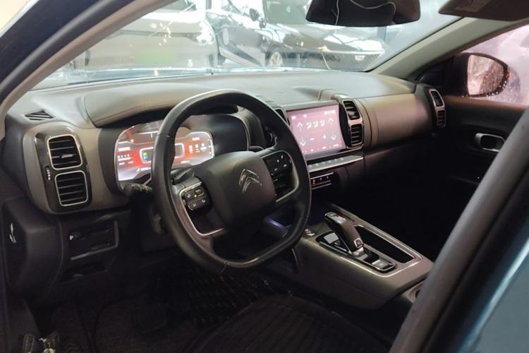Used Citroen C5 AIRCROSS 2019 350THP Enjoyment Model China V Standard Center Console