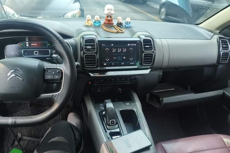 Used Citroen C5 AIRCROSS 2019 360THP Enjoyment Version China VI Standard Center Console