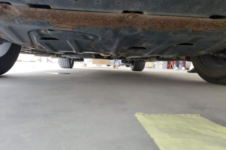 Used Citroen C5 AIRCROSS 2019 350THP Comfort Edition China V standard Chassis Front