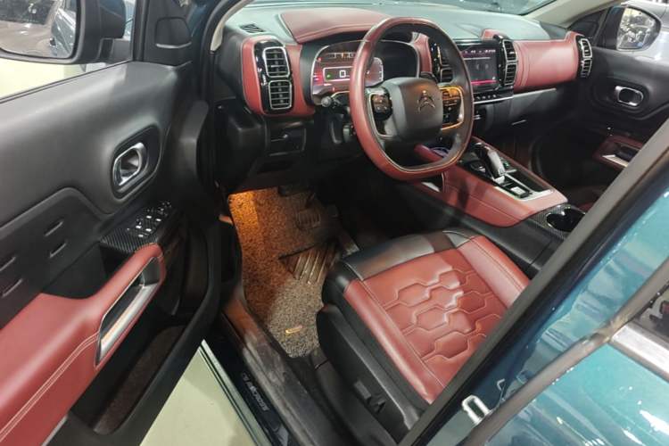 Used Citroen C5 AIRCROSS 2019 400THP Luxury Edition China VI Driver Seat