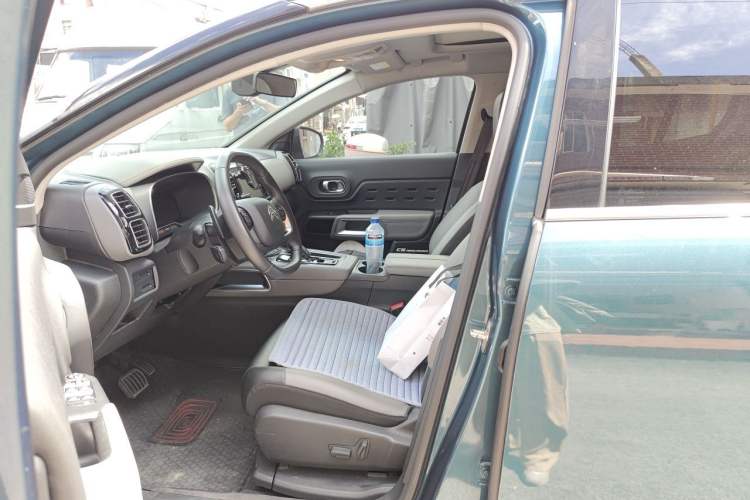 Used Citroen C5 AIRCROSS 2019 360THP Enjoyment Model China VI Standard Driver Seat