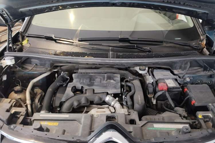 Used Citroen C5 AIRCROSS 2019 350THP Enjoyment Model China V Standard Engine Bay