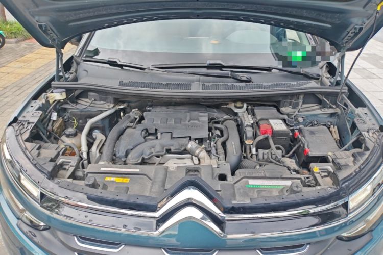 Used Citroen C5 AIRCROSS 2019 350THP Enjoyment Model China V Standard Engine Bay