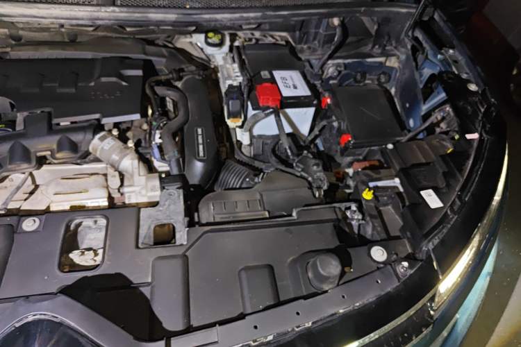 Used Citroen C5 AIRCROSS 2019 350THP Enjoyment Model China V Standard Engine Bay Left