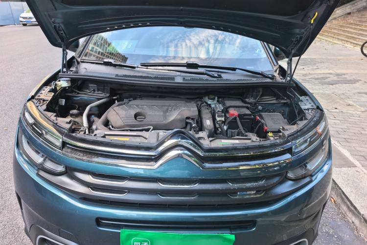 Used Citroen C5 AIRCROSS 2019 360THP Enjoyment Version China VI Standard Engine Bay