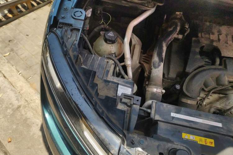 Used Citroen C5 AIRCROSS 2019 350THP Enjoyment Model China V Standard Engine Bay Right