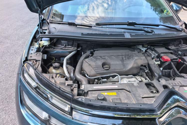 Used Citroen C5 AIRCROSS 2019 360THP Enjoyment Version China VI Standard Engine Bay Right
