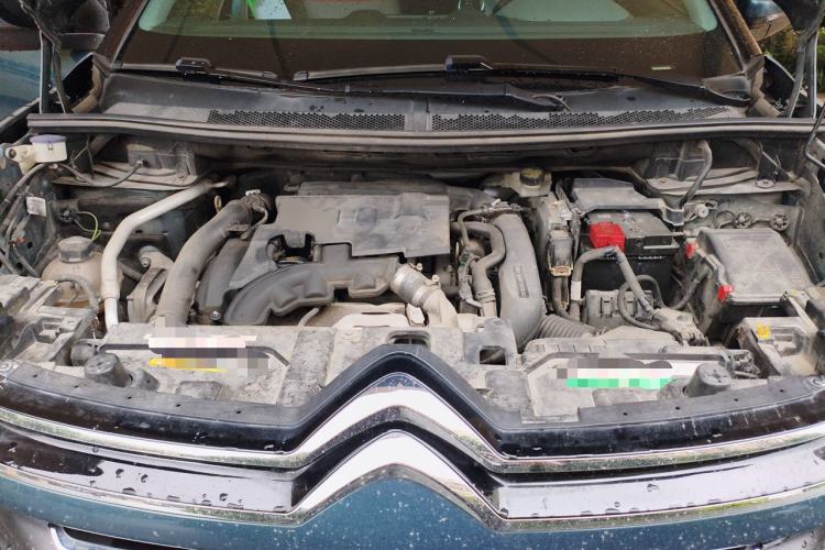 Used Citroen C5 AIRCROSS 2019 350THP Enjoyment Model China V Standard Engine Bay