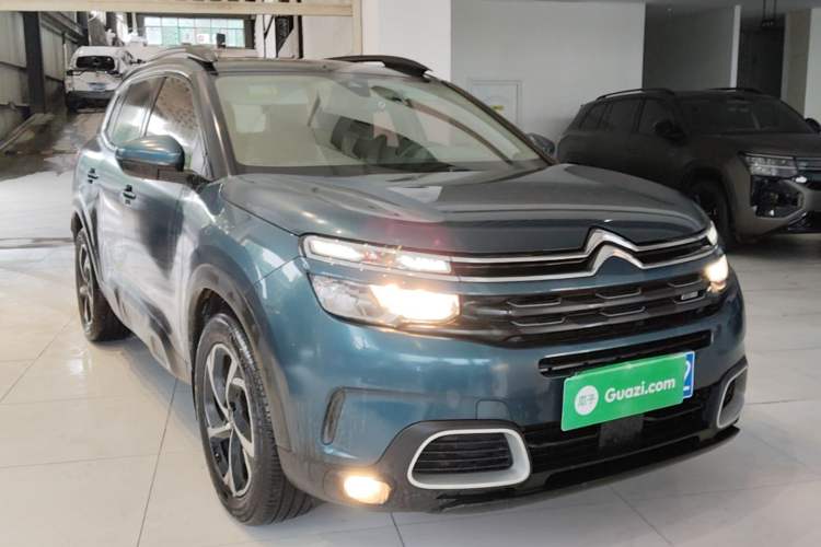 Used Citroen C5 AIRCROSS 2019 350THP Enjoyment Model China V Standard Front Right 45 Deg
