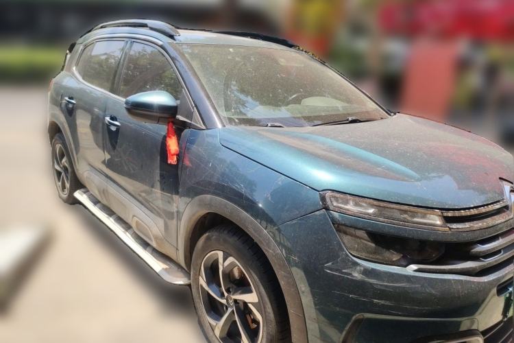 Used Citroen C5 AIRCROSS 2019 350THP Enjoyment Model China V Standard Front Right 45 Deg