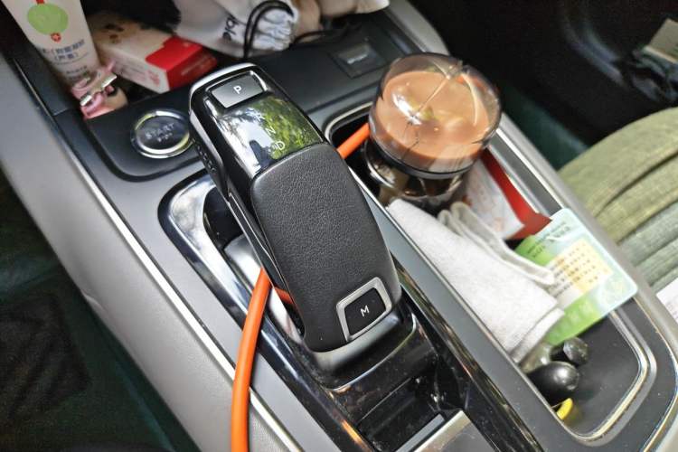 Used Citroen C5 AIRCROSS 2019 360THP Enjoyment Model China VI Standard Gear Lever