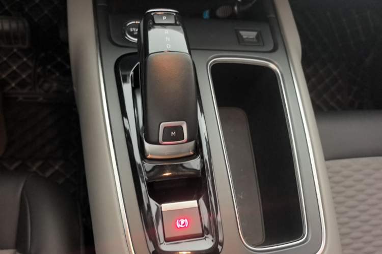 Used Citroen C5 AIRCROSS 2019 350THP Enjoyment Model China V Standard Gear Lever