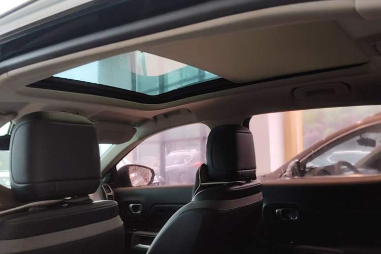 Used Citroen C5 AIRCROSS 2019 350THP Enjoyment Model China V Standard Headliner
