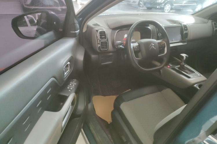 Used Citroen C5 AIRCROSS 2019 350THP Enjoyment Model China V Standard Interior 3