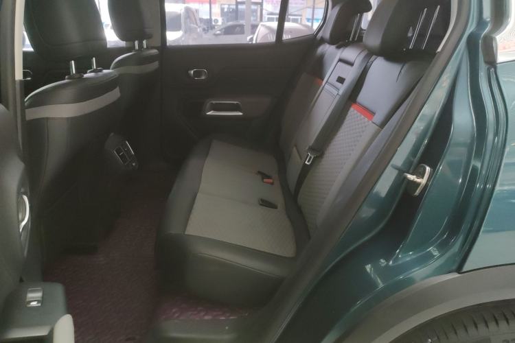Used Citroen C5 AIRCROSS 2019 350THP Enjoyment Model China V Standard Interior 4