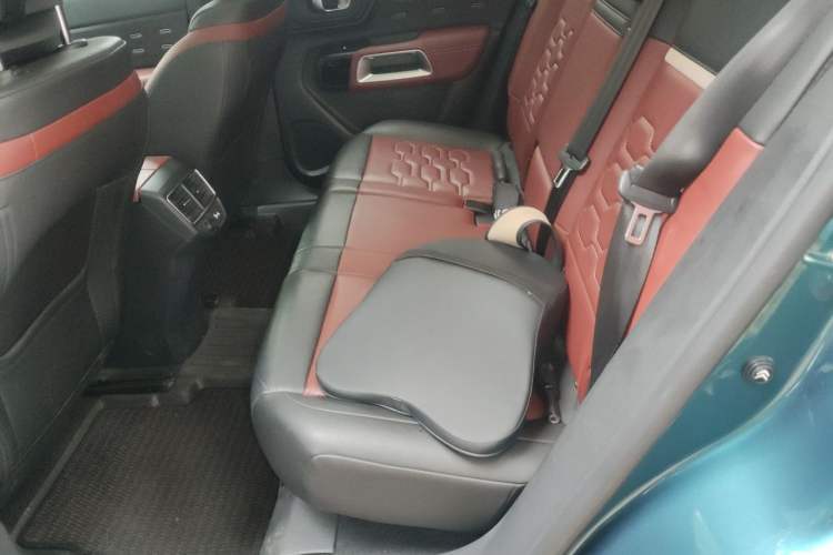 Used Citroen C5 AIRCROSS 2019 400THP Luxury Edition China VI Interior 4