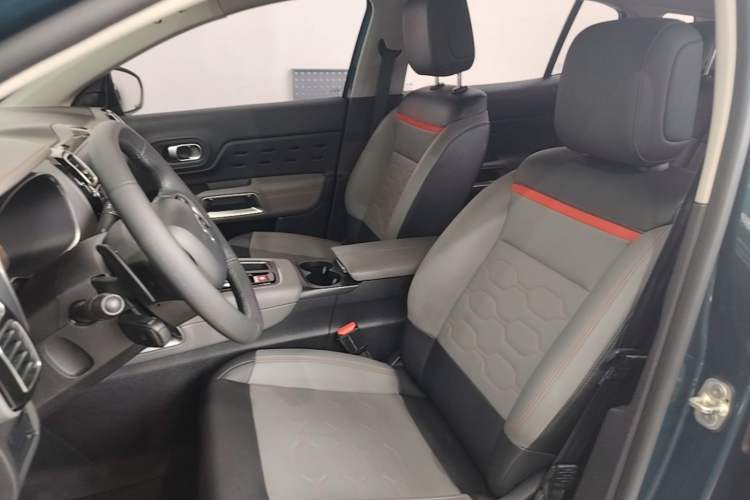 Used Citroen C5 AIRCROSS 2019 360THP Enjoyment Model China VI Standard Left Front Seat