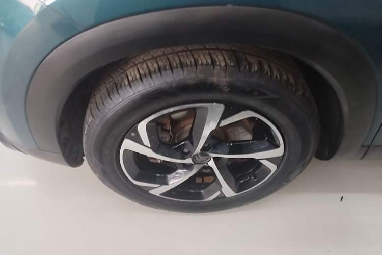 Used Citroen C5 AIRCROSS 2019 400THP Luxury Edition China VI Left Front Wheel Hub