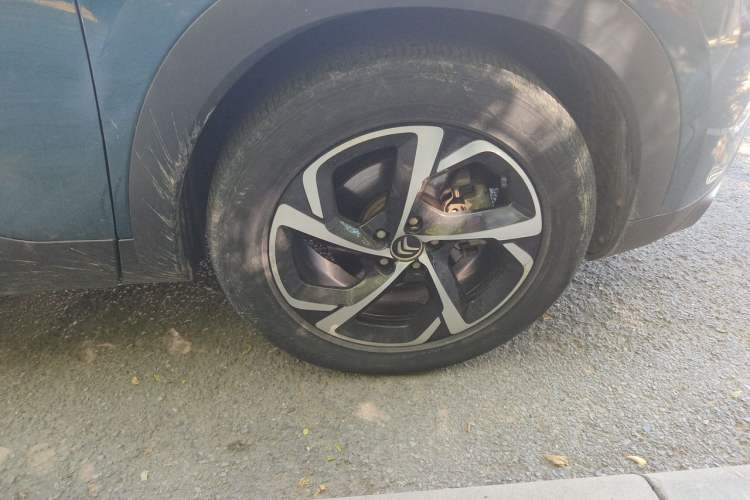 Used Citroen C5 AIRCROSS 2019 360THP Enjoyment Version China VI Standard Right Front Wheel Hub