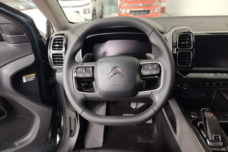 Used Citroen C5 AIRCROSS 2019 360THP Enjoyment Model China VI Standard Steering Wheel