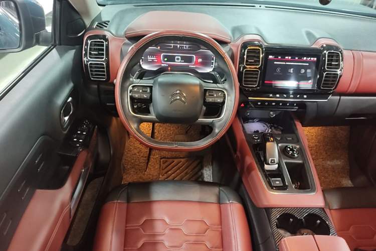 Used Citroen C5 AIRCROSS 2019 400THP Luxury Edition China VI Steering Wheel