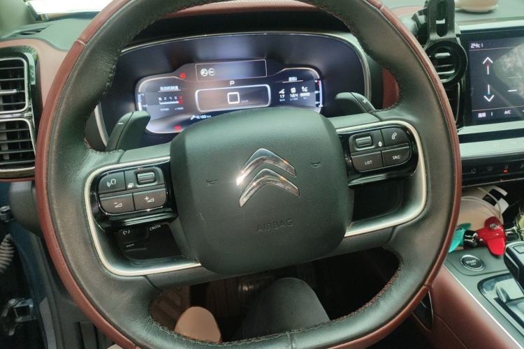 Used Citroen C5 AIRCROSS 2019 400THP Luxury Edition China VI Steering Wheel