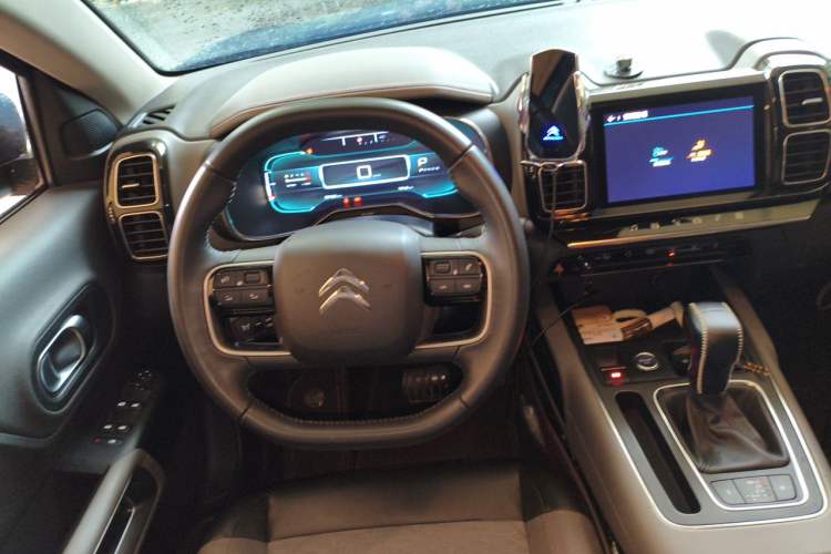Used Citroen C5 AIRCROSS 2019 350THP Enjoyment Model China V Standard Steering Wheel