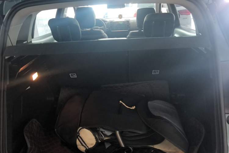 Used Citroen C5 AIRCROSS 2019 350THP Enjoyment Model China V Standard Trunk