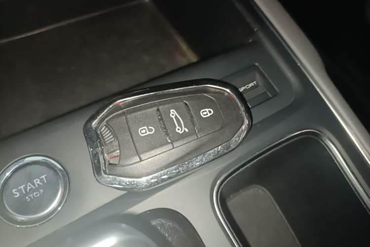 Used Citroen C5 AIRCROSS 2019 350THP Enjoyment Model China V Standard Vehicle Key