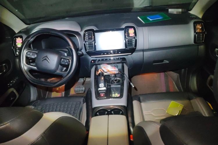 Used Citroen C5 AIRCROSS 2019 400THP Luxury Edition China VI Center Console