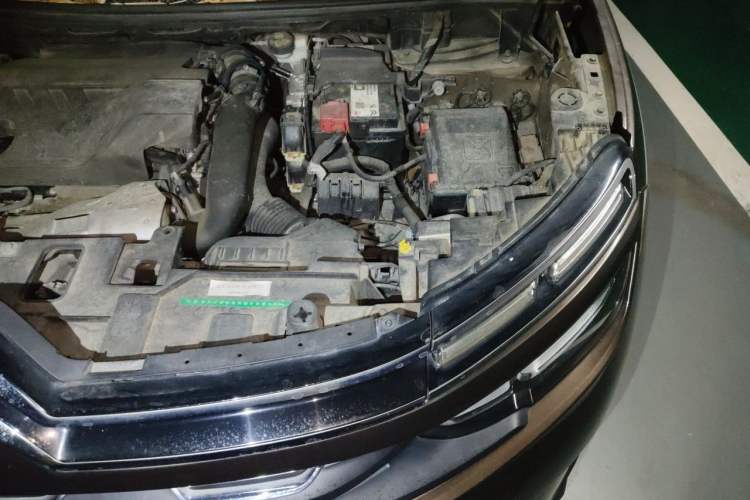 Used Citroen C5 AIRCROSS 2019 400THP Luxury Edition China VI Engine Bay Left