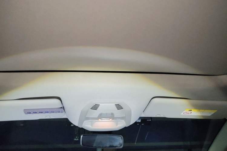 Used Citroen C5 AIRCROSS 2019 400THP Luxury Edition China VI Headliner