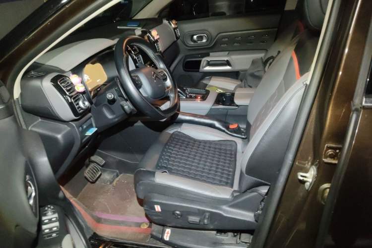 Used Citroen C5 AIRCROSS 2019 400THP Luxury Edition China VI Left Front Seat