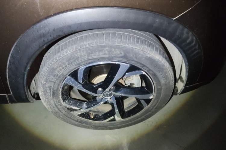 Used Citroen C5 AIRCROSS 2019 400THP Luxury Edition China VI Right Front Wheel Hub