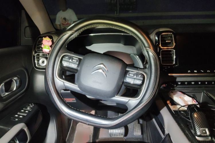 Used Citroen C5 AIRCROSS 2019 400THP Luxury Edition China VI Steering Wheel