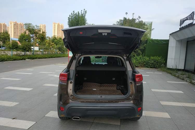 Used Citroen C5 AIRCROSS 2019 350THP Enjoyment Model China V Standard Trunk