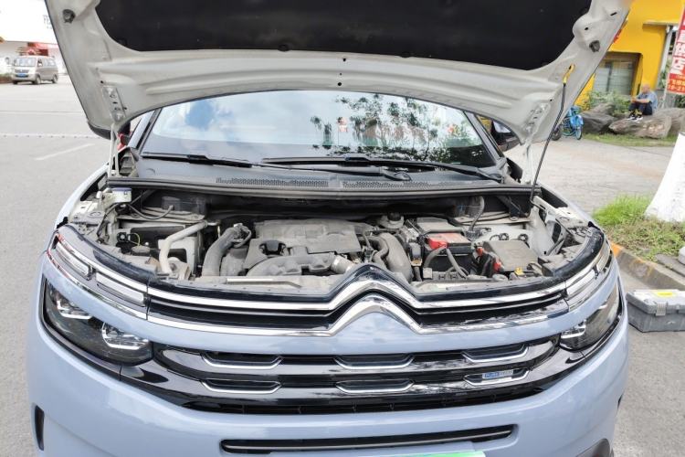 Used Citroen C5 AIRCROSS 2019 350THP Luxury Model China V Standard Engine Bay